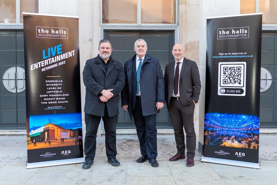 Event celebrates official handover of The Halls Wolverhampton